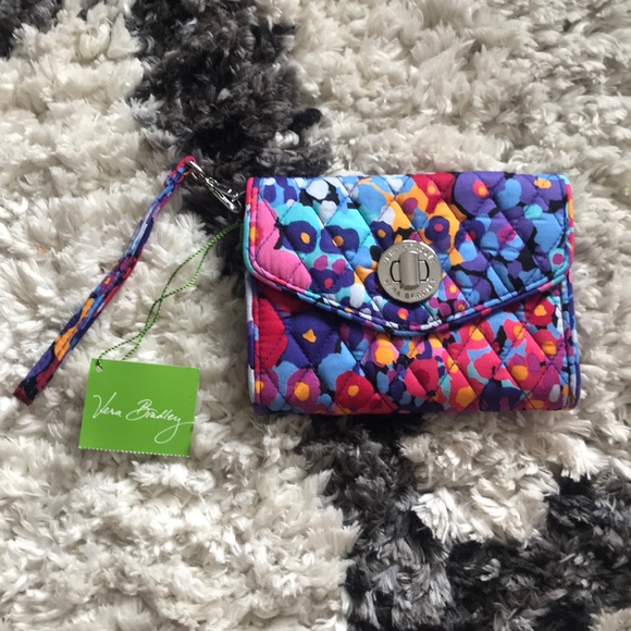 Vera Bradley Handbags - smartphone wristlet Vera Bradley Handbags - smartphone wristlet